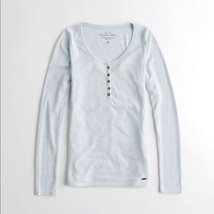 Must Have Henley T-Shirt Light Blue